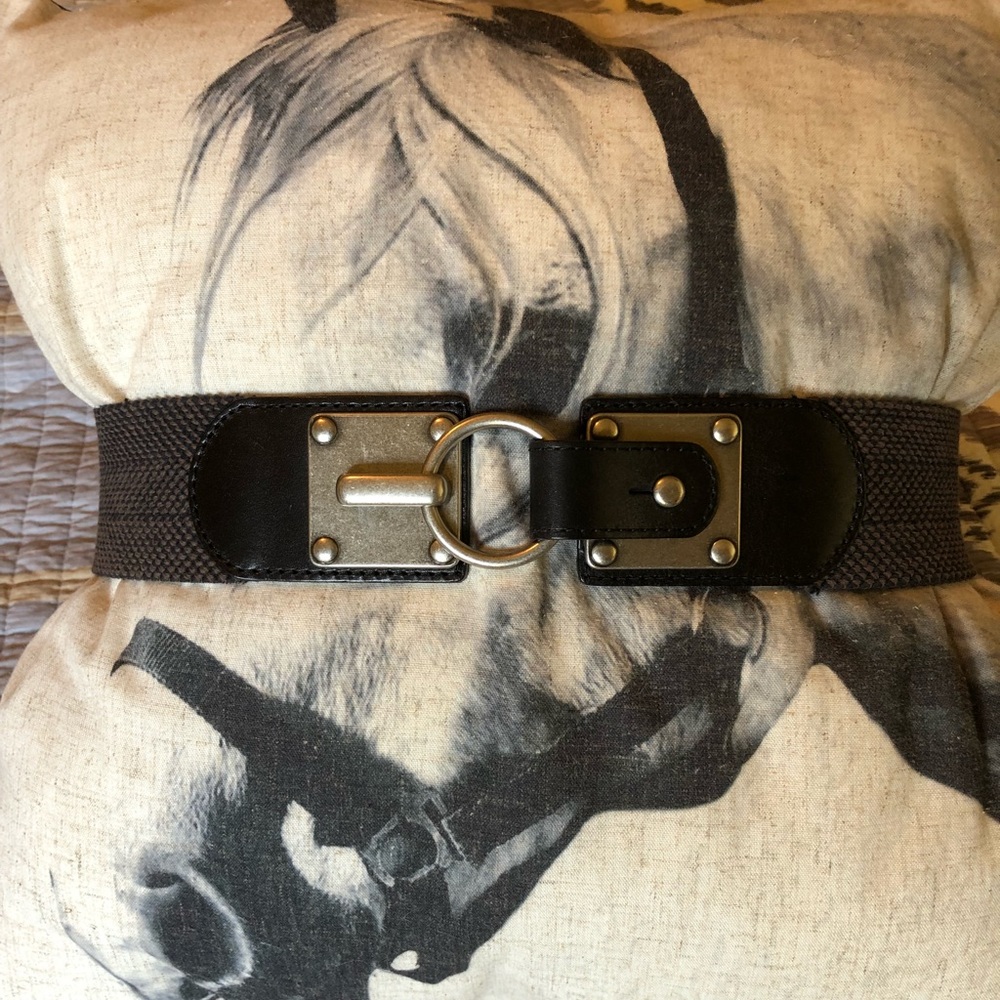 NWOT: Belt
